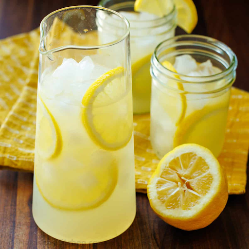  Keep Lemonade in Refrigerator for chilling